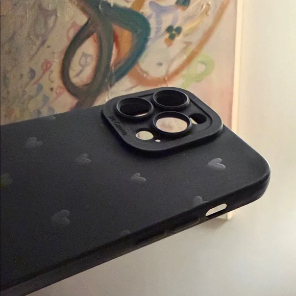 Black Patterned Phone Case Set - Picture 6 of 6